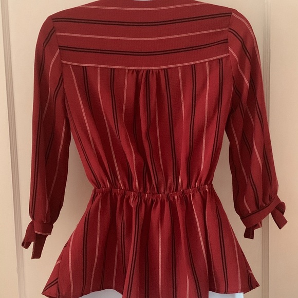 Monteau Red Wrapped Shirt - Picture 5 of 6